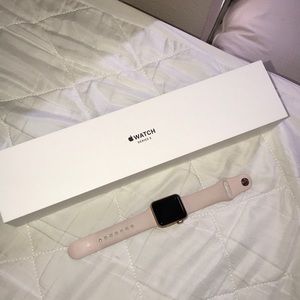 Series 3 Gold Aluminum Apple Watch